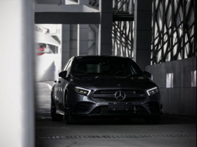 賓士價格崩盤，A系列「這國」僅賣52萬！執行長：不想不惜代價搶市占，但100多家車商都在降價